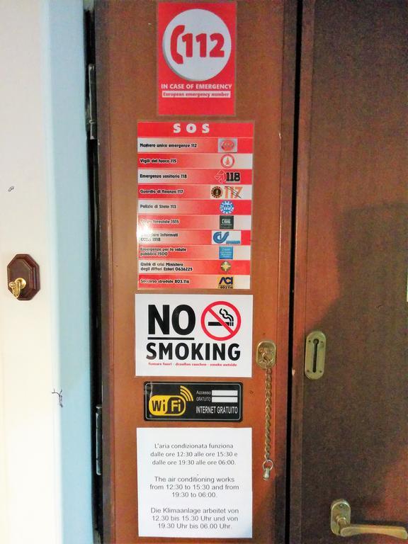 Coolor Holiday And Business Rentals Salerno Ngoại thất bức ảnh